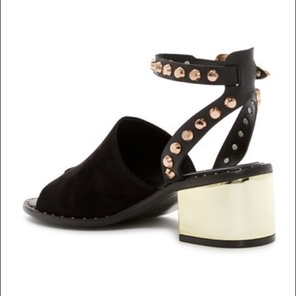 Ivy Kirzhner Levy Sandal NIB size 7 RETAIL $425 - Picture 2 of 3